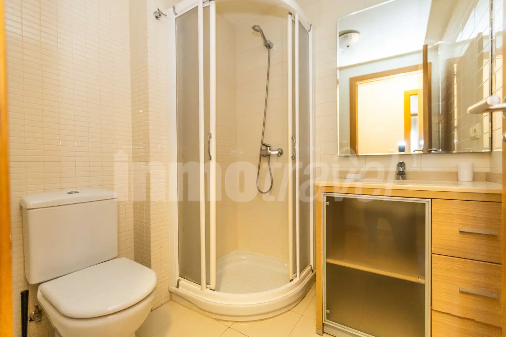 Bany de Apartament en venda en Sanxenxo amb Calefacció, Parquet i Terrassa