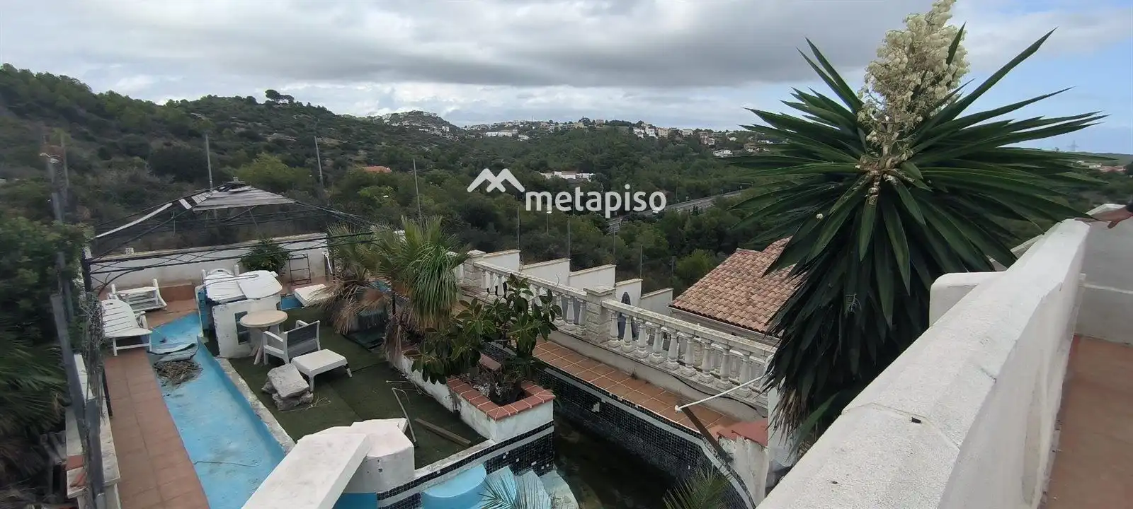 Vista exterior de Casa o xalet en venda en Calafell amb Calefacció, Terrassa i Traster