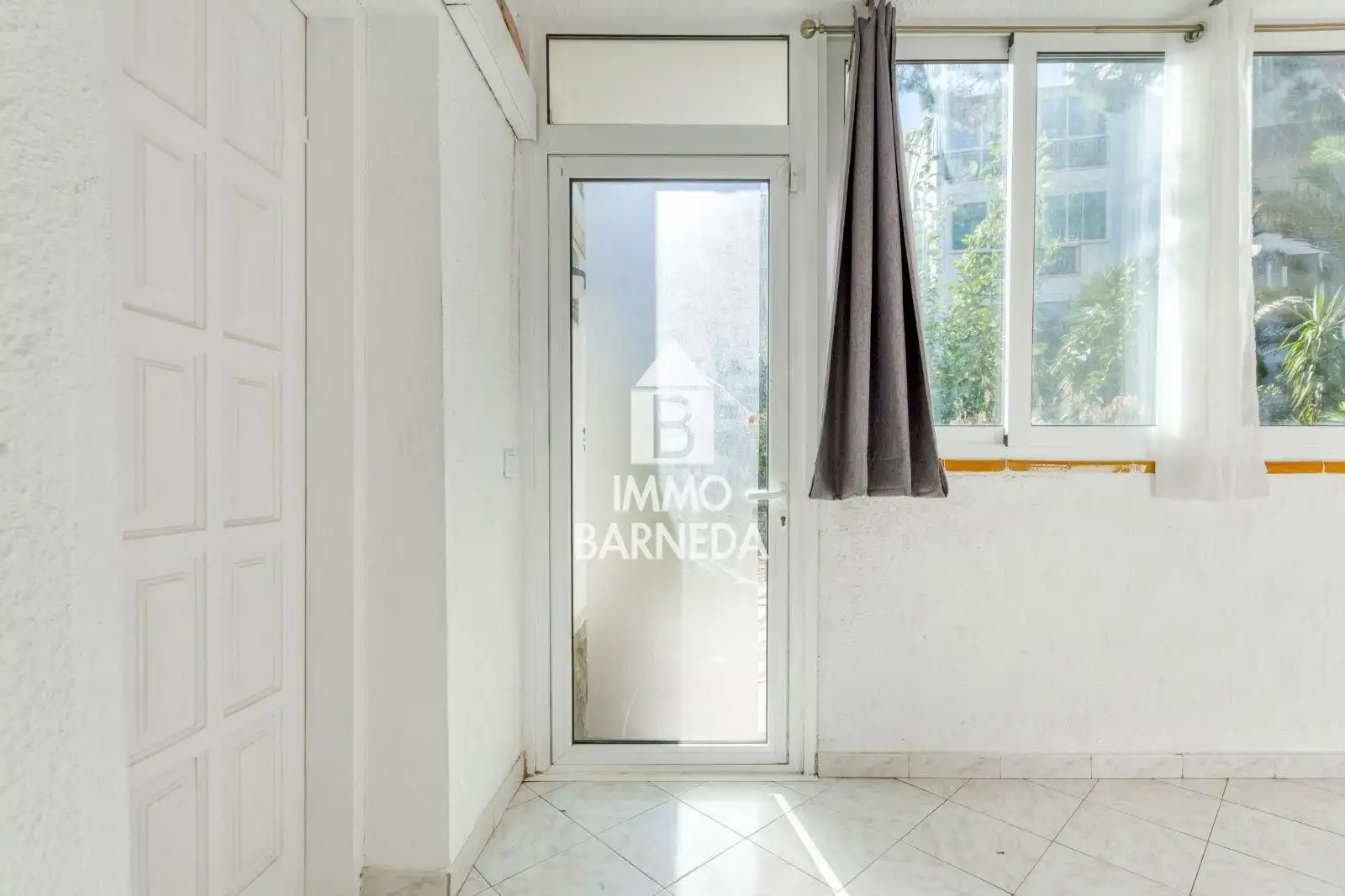 Wohnung mit Terrasse zum Verkauf in Josep Carner 8, imagen 3