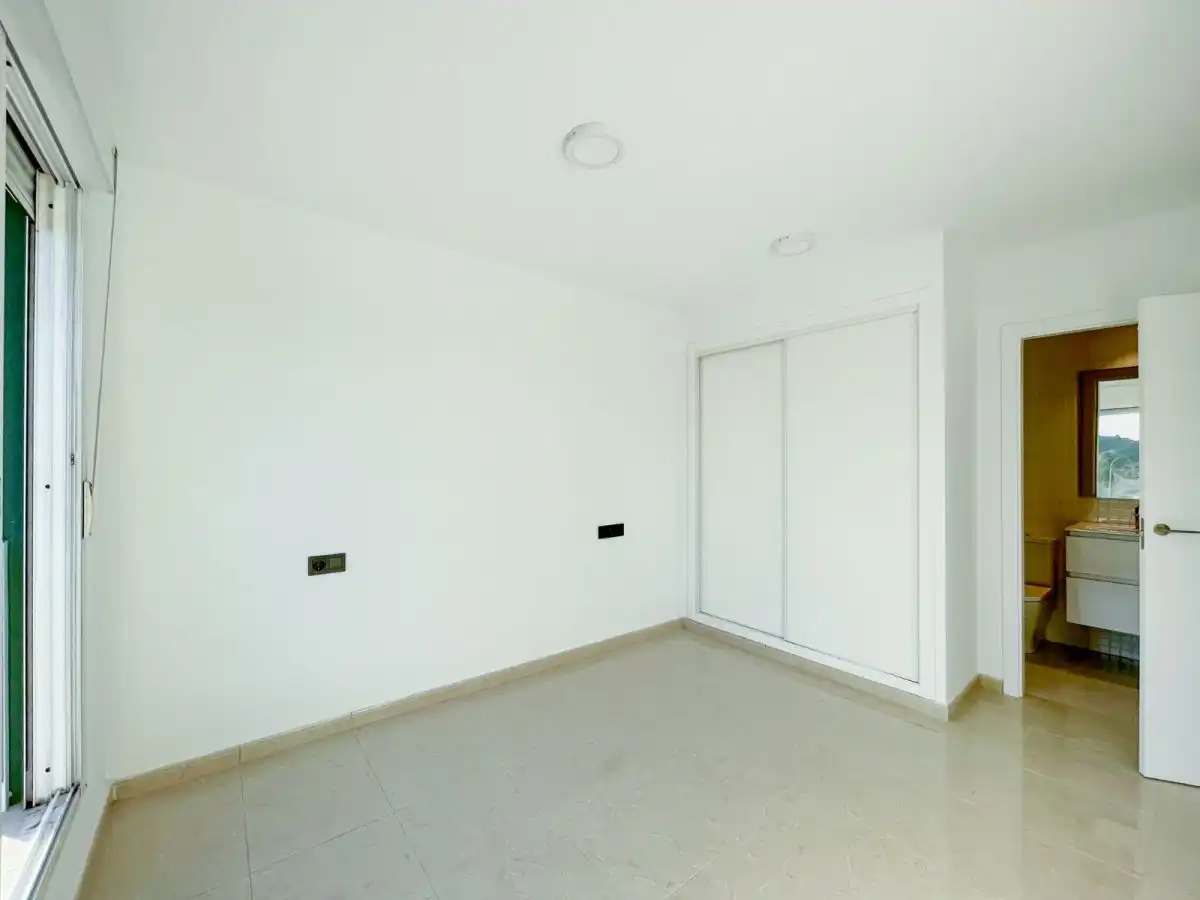 New build Duplex with lift for sale in Avinguda del Primer de Maig, imagen 15