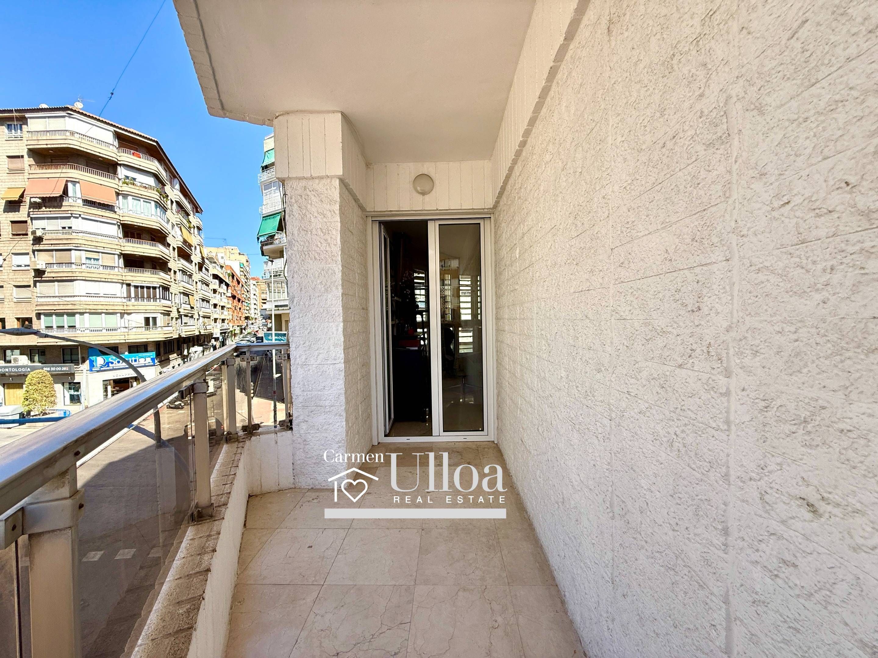 Flat for sale in Calle del Pintor Aparicio, Ensanche - Diputación, Centro