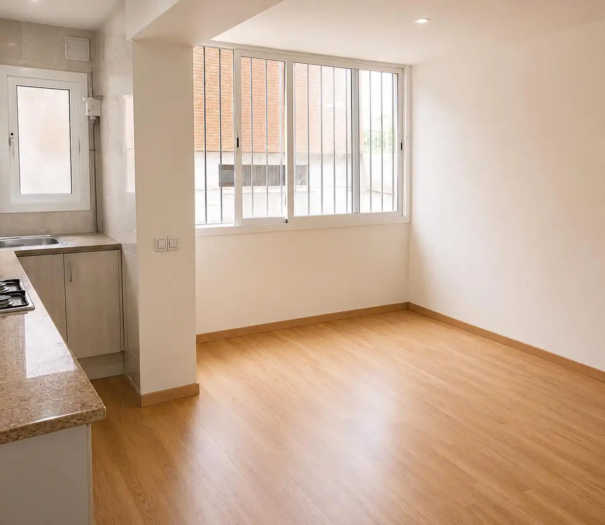 Bedroom of Flat for sale in Cornellà de Llobregat  with Furnished