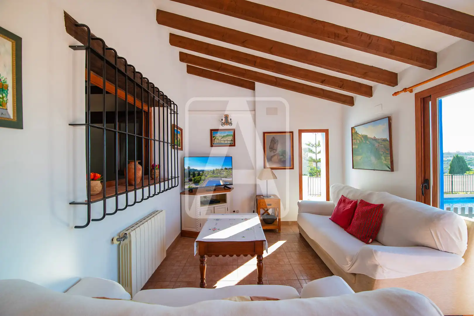 Sala d'estar de Finca rústica en venda en Teulada amb Aire condicionat, Calefacció i Jardí privat