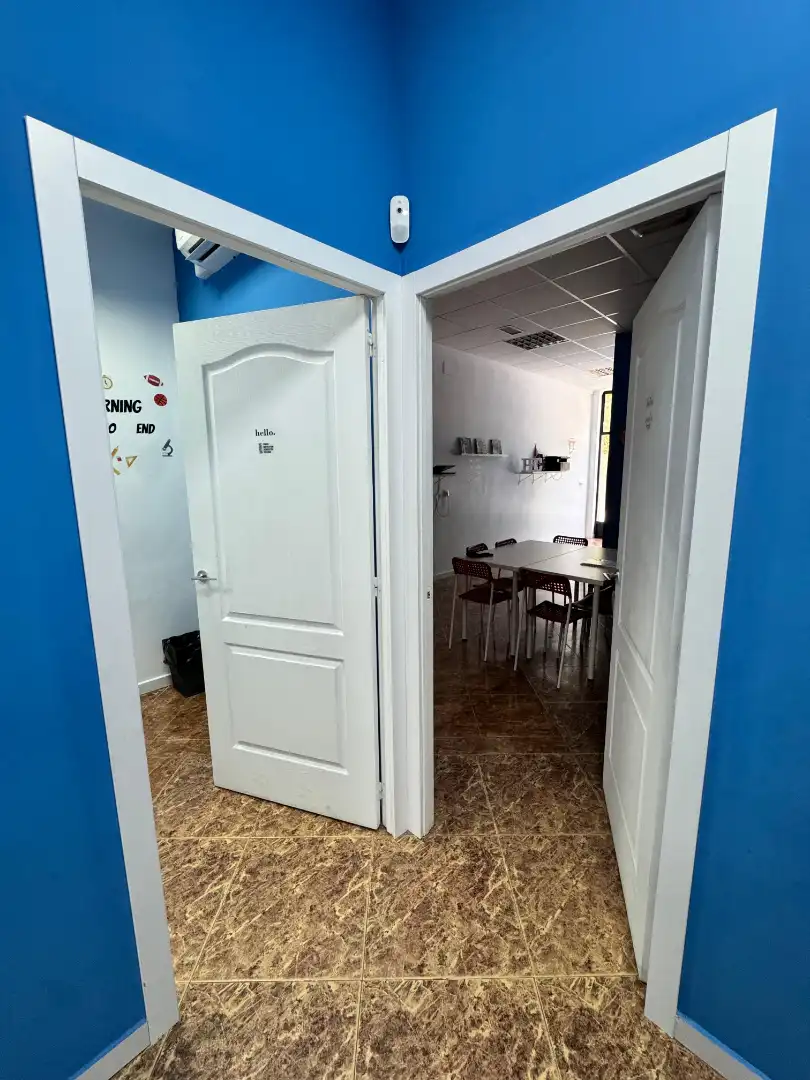 Geschaftsraum zur Miete in Valencia