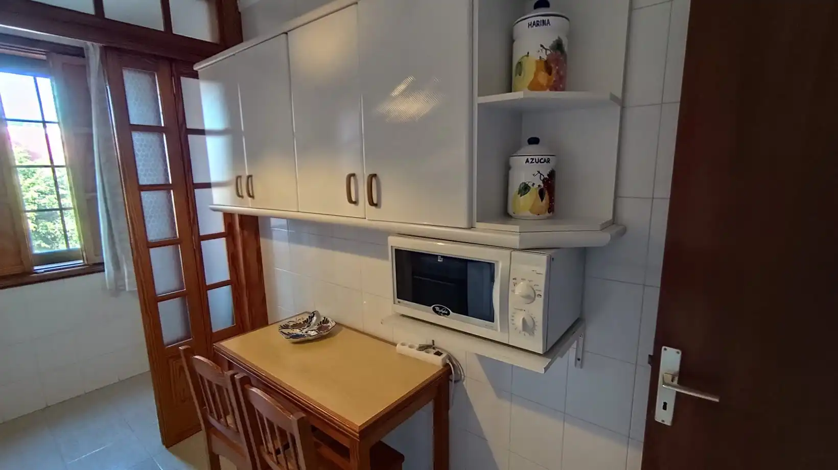 Cocina de Piso de alquiler en San Cristóbal de la Laguna con Amueblado, Horno y Lavadora