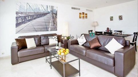 Foto 3 de Apartamento en venta en Guadalmansa, Estepona