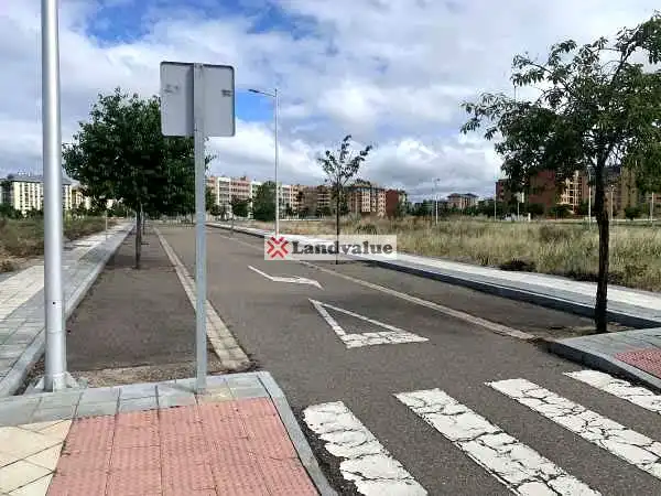 Terreni e lotti in vendita a Londres