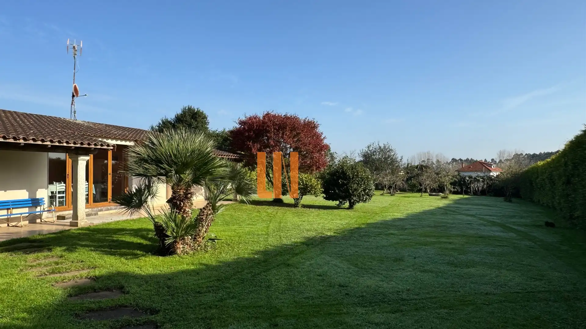 Jardí de Casa o xalet en venda en Carballo amb Calefacció, Jardí privat i Terrassa