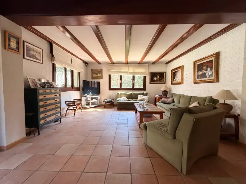 Sala de estar de Casa o chalet en venta en Palafrugell con Aire acondicionado, Calefacción y Jardín privado