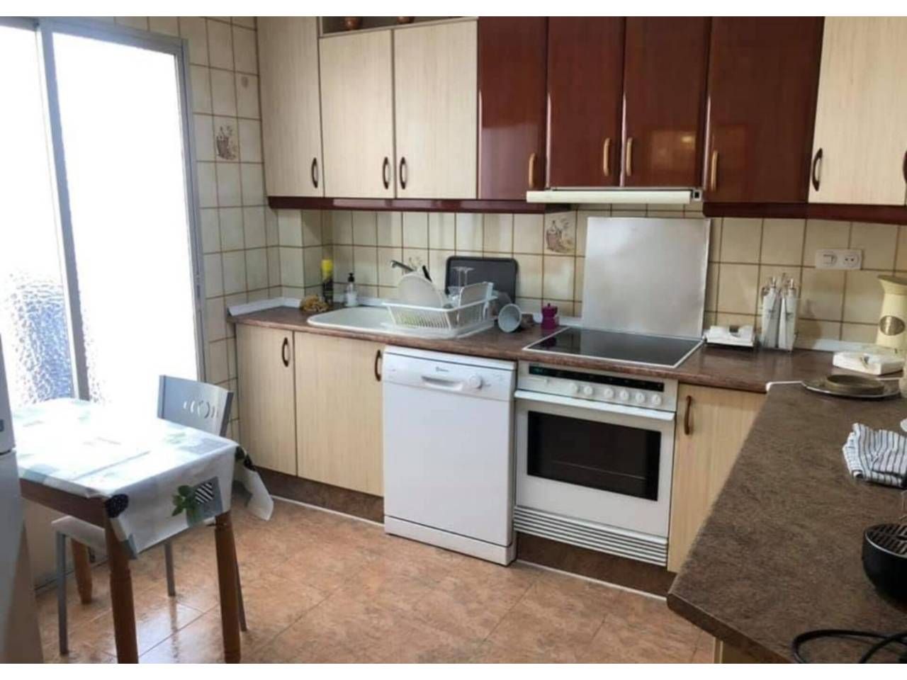 Cuina de Apartament en venda en  Albacete Capital amb Calefacció i Balcó