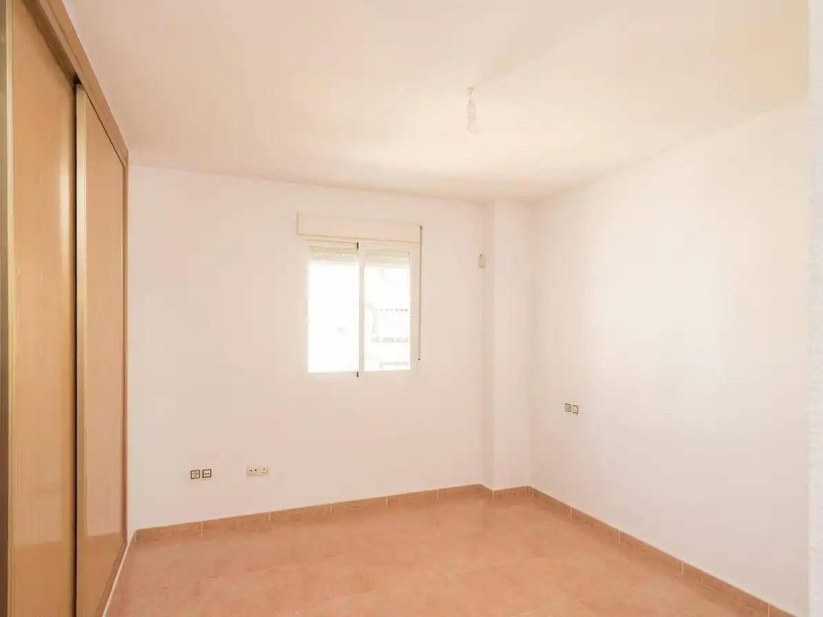 Habitación de Piso en venta en San Vicente del Raspeig / Sant Vicent del Raspeig con Terraza