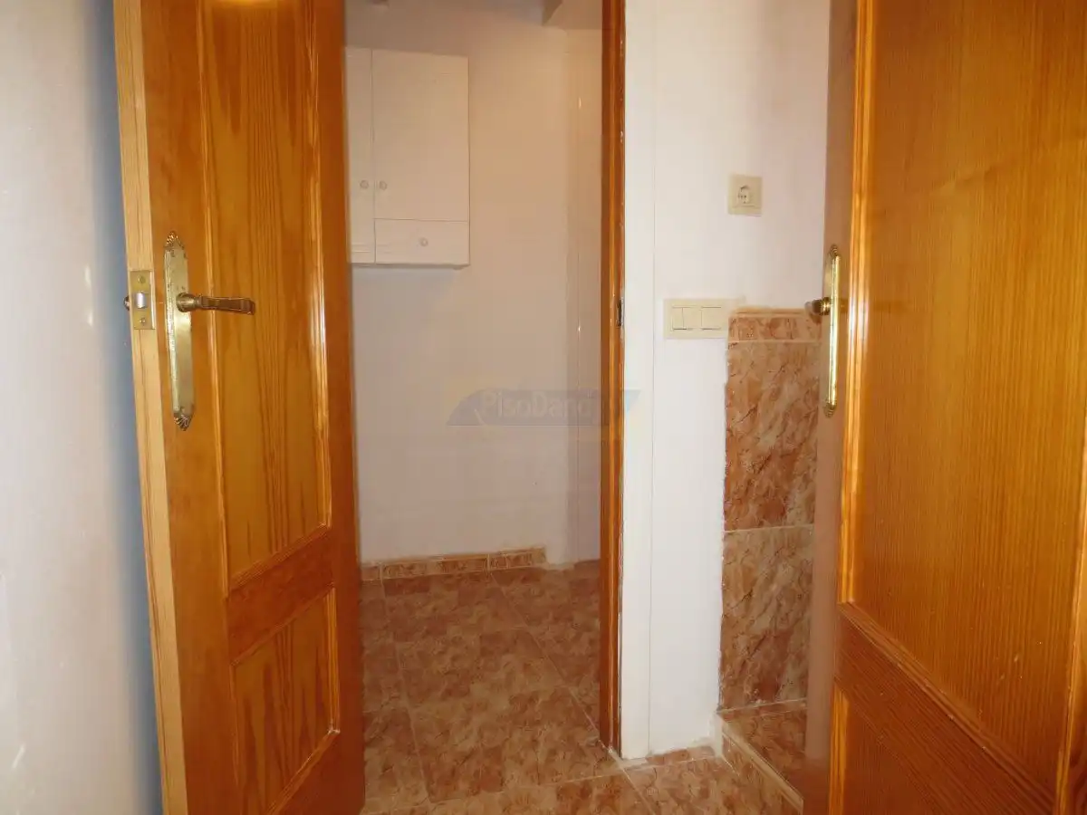 Geschaftsraum zur Miete in Murcia