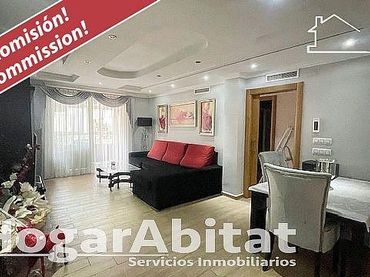 Piso con balcón en venta en Calle Mar Báltico