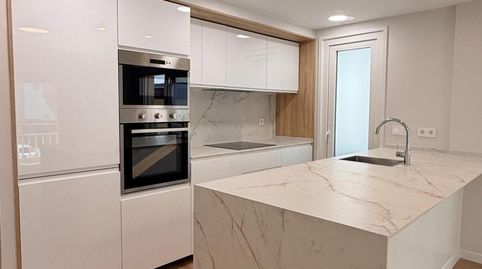 Foto 2 de Apartamento en venta en Puerto Deportivo, Fuengirola
