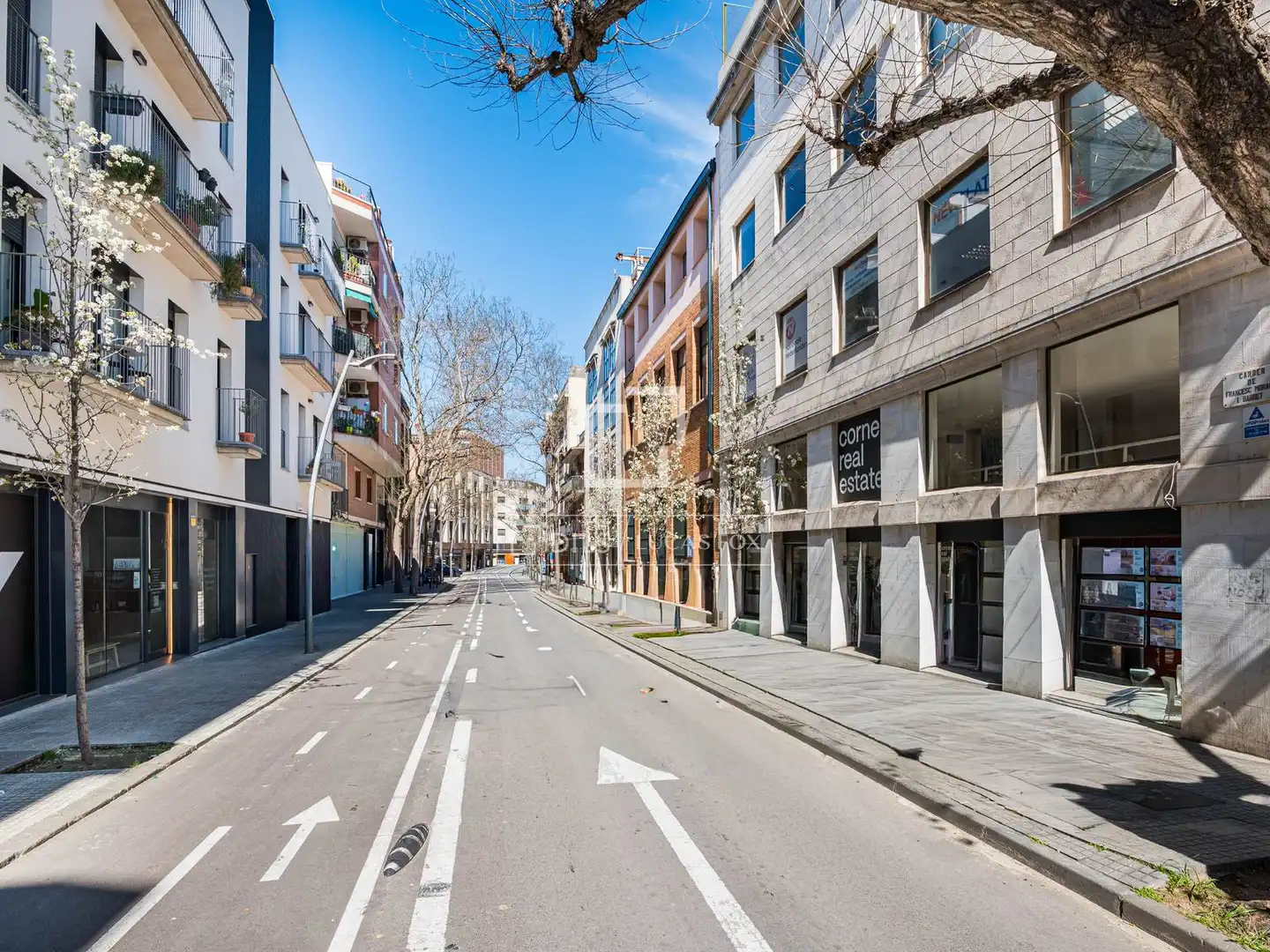 Außenansicht von Wohnung zum Verkauf in Sant Cugat del Vallès mit Klimaanlage, Heizung und Terrasse