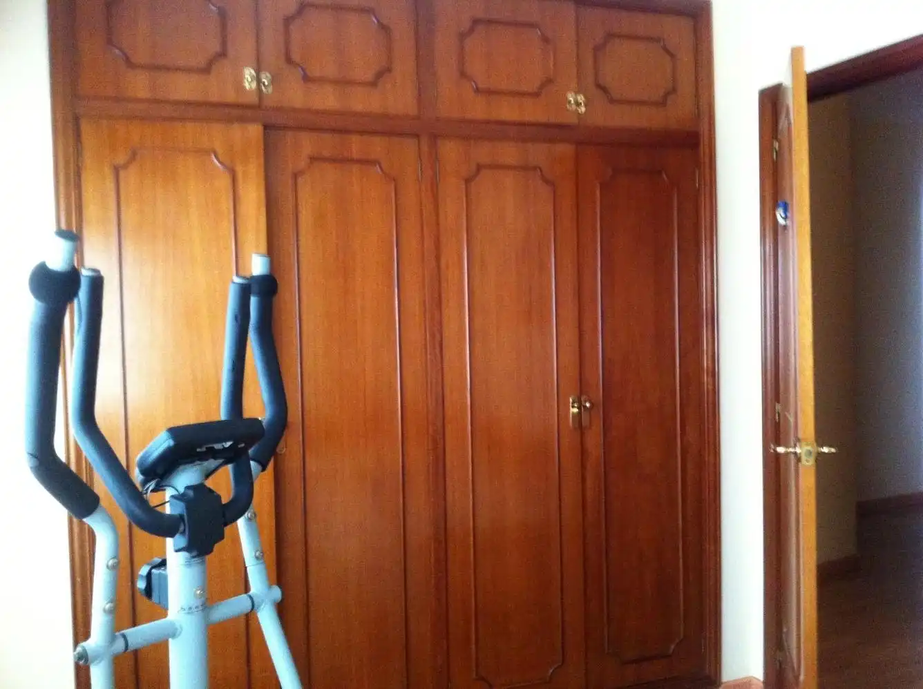 Bedroom of Attic for rent in Ferrol  with Heating, Parquet flooring and Furnished