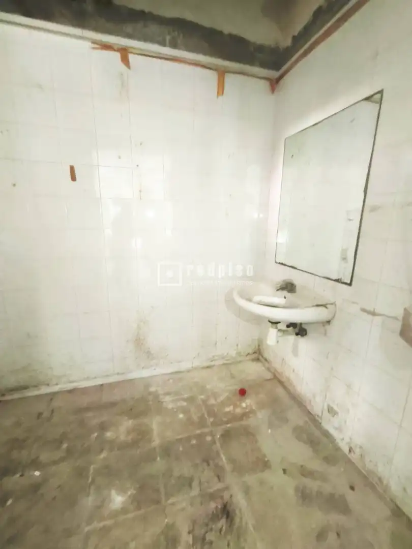 Local comercial en venta en Cruz de Humilladero, imagen 4