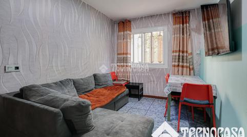 Foto 4 de Pis en venda a Llefià, Barcelona