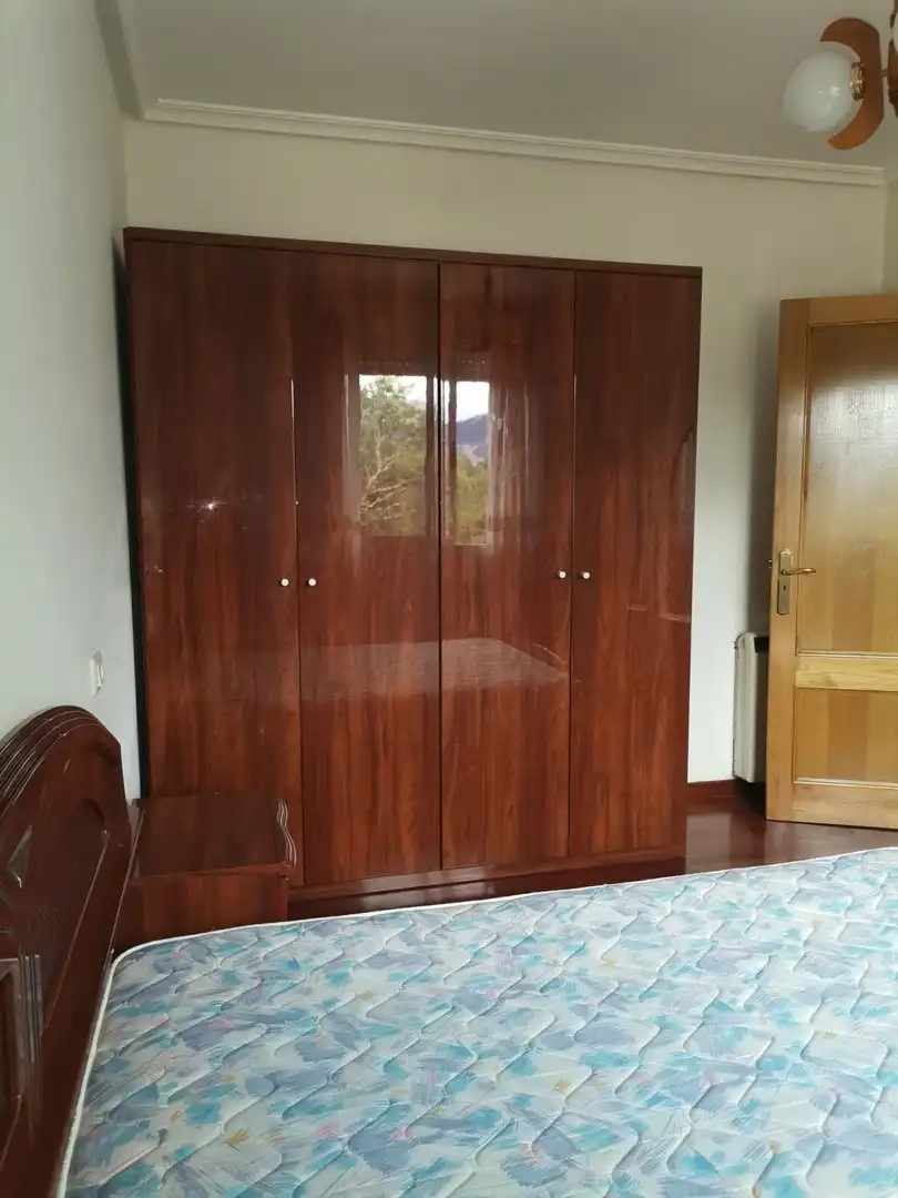 Habitación de Casa o chalet de alquiler en A Mezquita  con Calefacción, Terraza y Trastero
