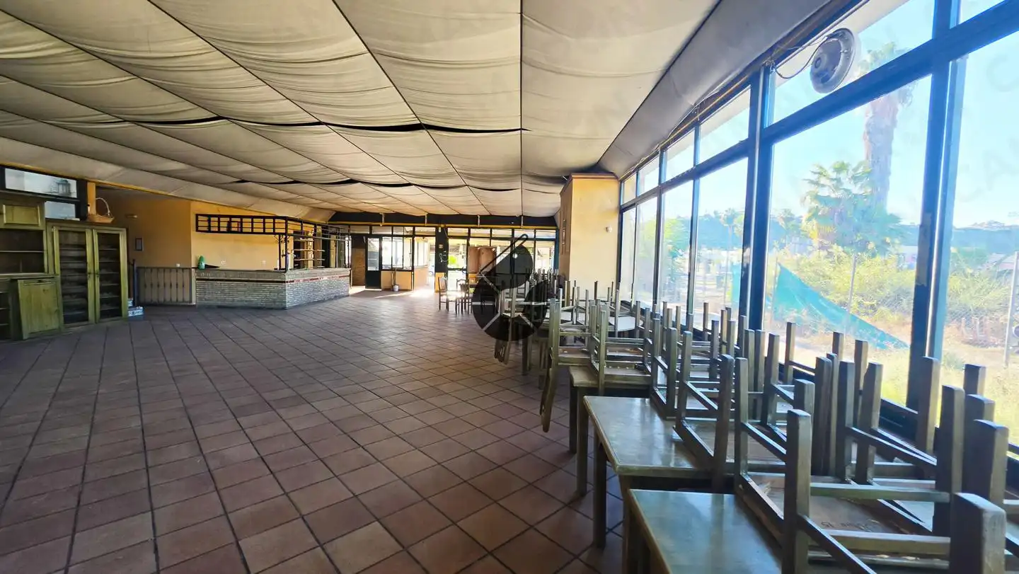 Local comercial en alquiler en Gelves, imagen 3