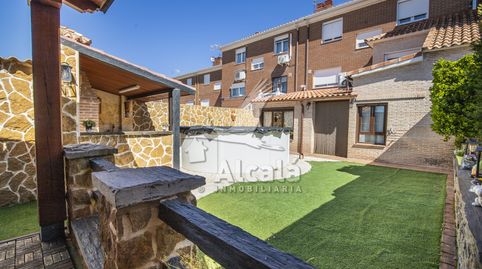 Photo 2 of Single-family semi-detached for sale in Valdeavero, Madrid