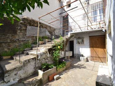 Casa rustica con giardino in vendita a Malpartida de Plasencia