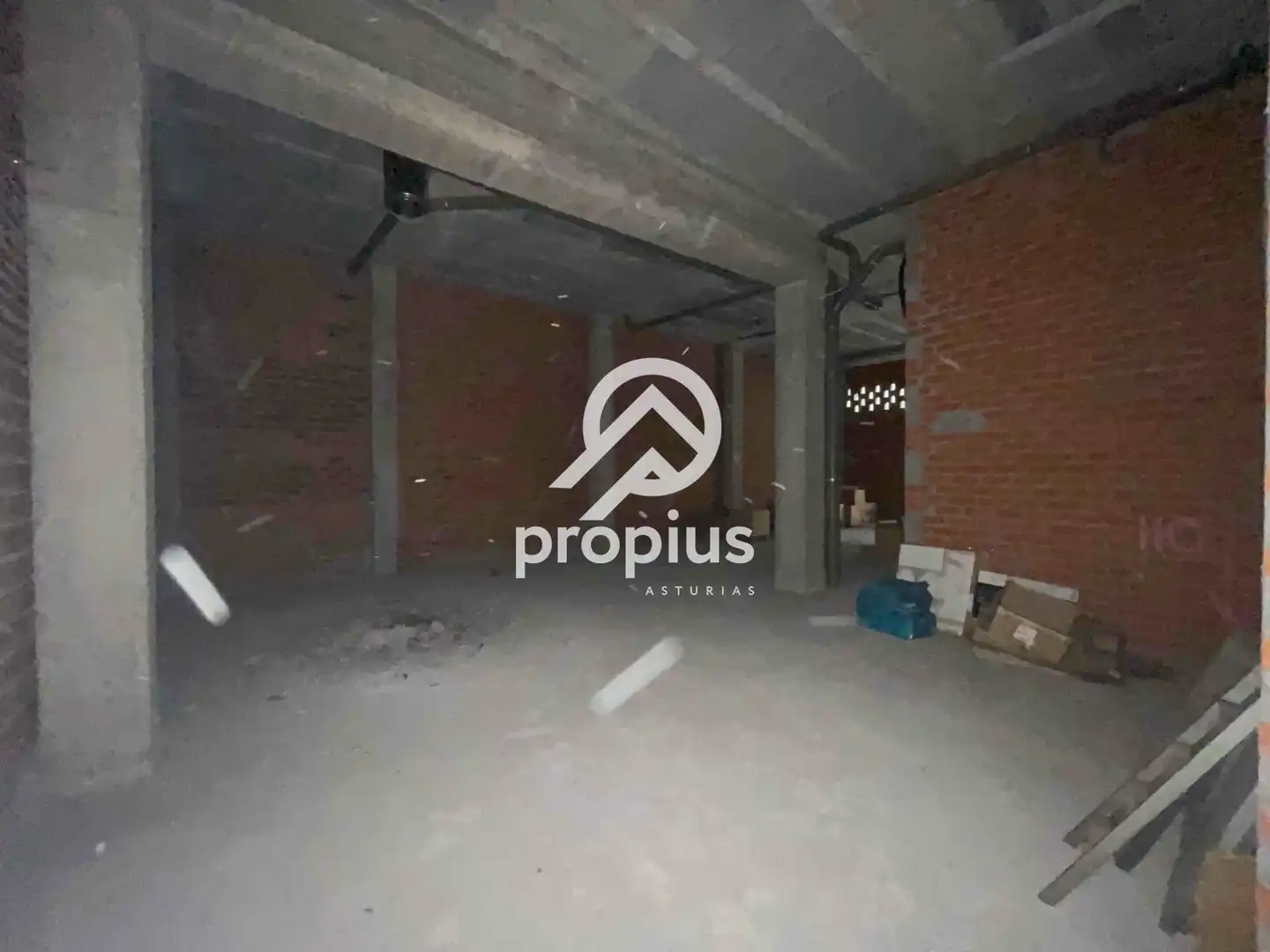 Local comercial en venda a Javier Grossi, imagen 8