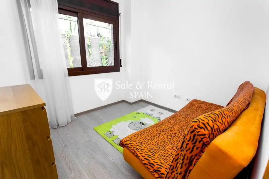 Dormitori de Casa o xalet en venda en Lloret de Mar amb Aire condicionat, Calefacció i Jardí privat