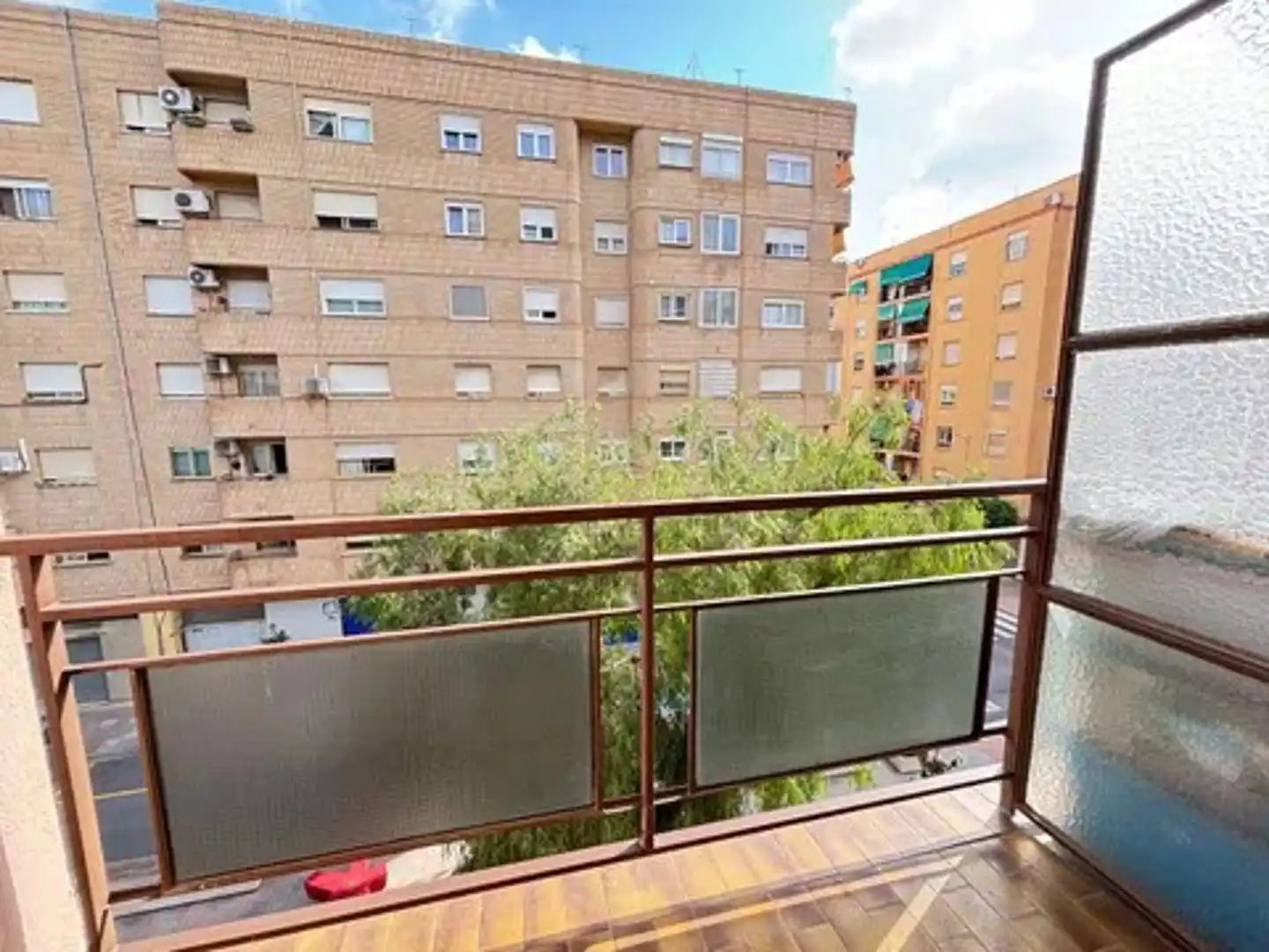 Terrassa de Apartament en venda en Mislata amb Moblat