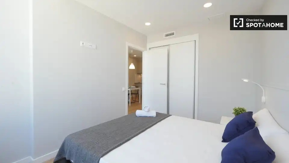 Flat for rent in Sants