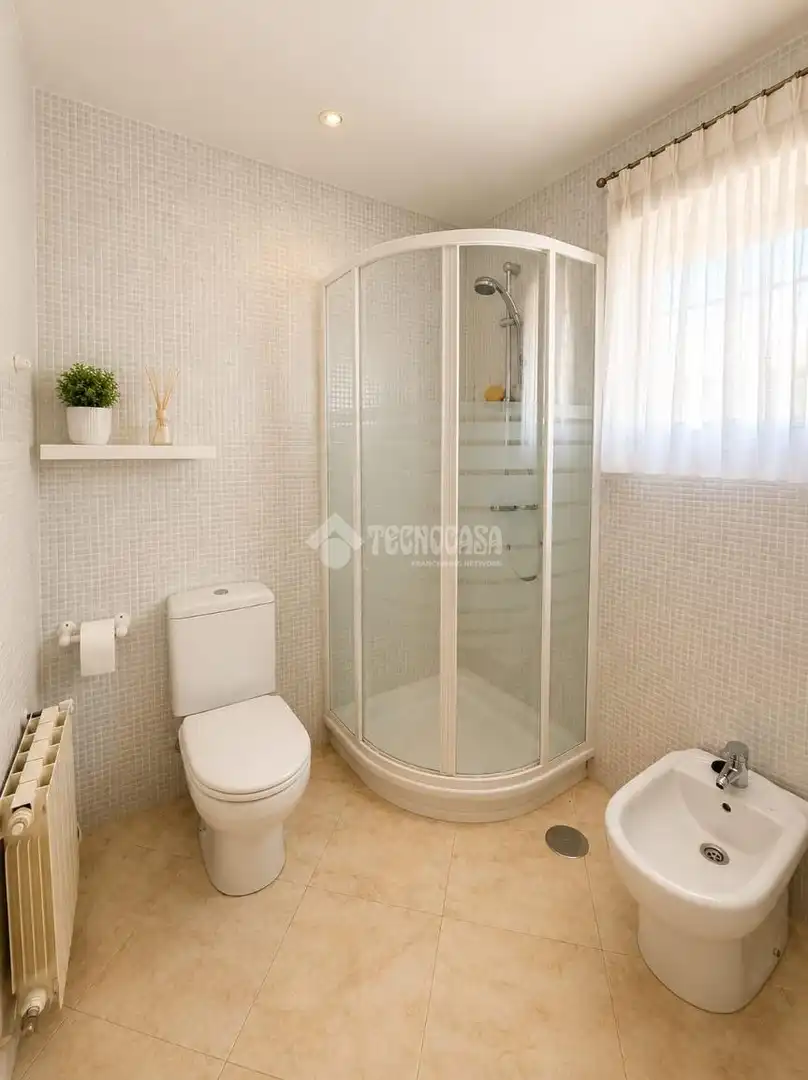 Baño de Casa o chalet en venta en Carranque con Aire acondicionado, Parquet y Terraza