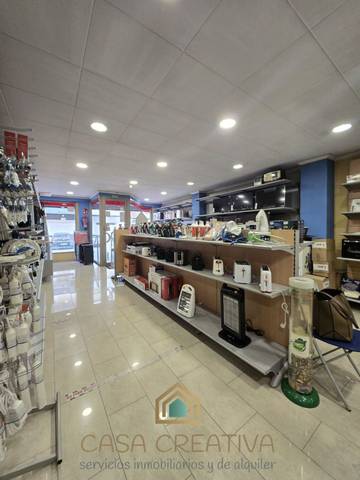 Local comercial en Alquiler en Avenida Jaume I en Canals