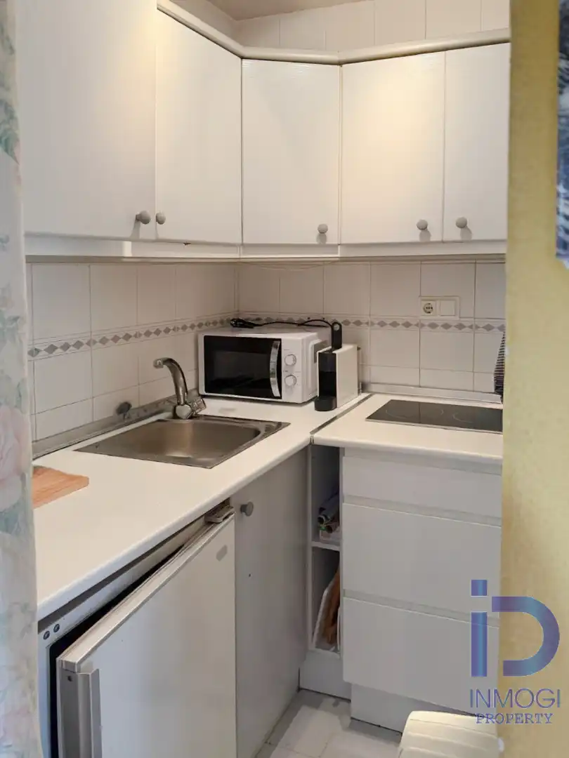 Apartment with lift for sale in Urbanización Sol y Nieve 109, imagen 7