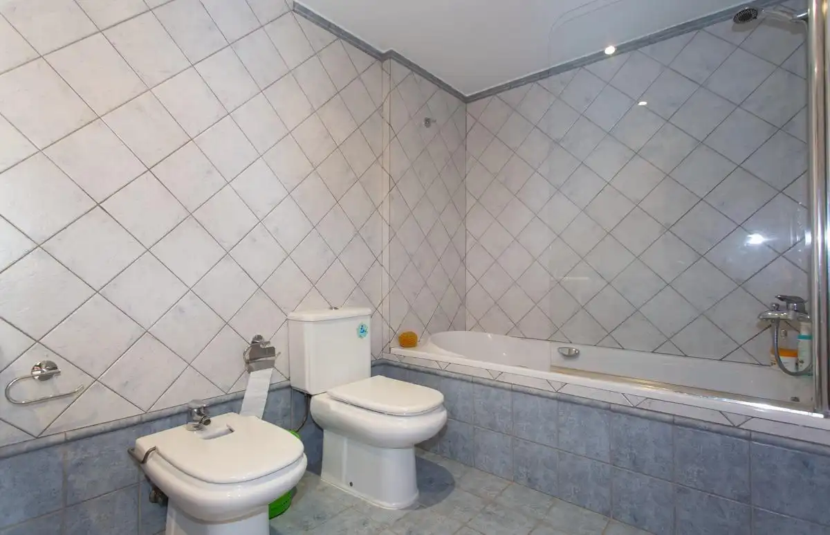 Chalet con terraza en venta en Calle Camelias, imagen 47