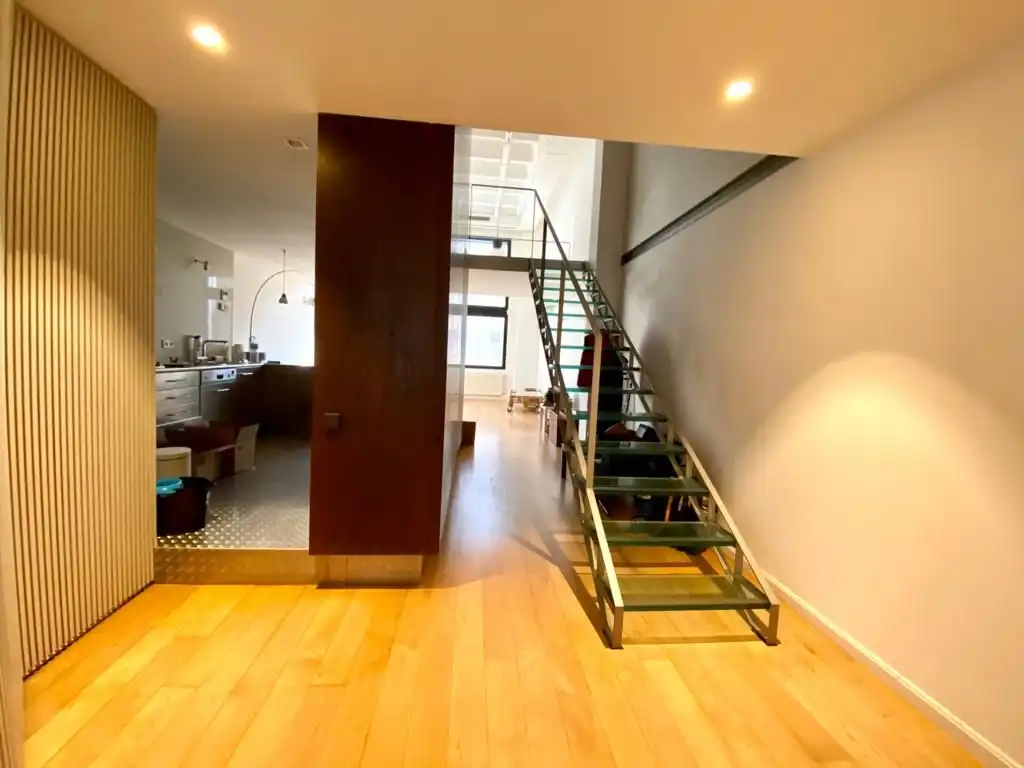 Loft mieten mit Kaufoption in Carrer d'Àvila, El Poblenou