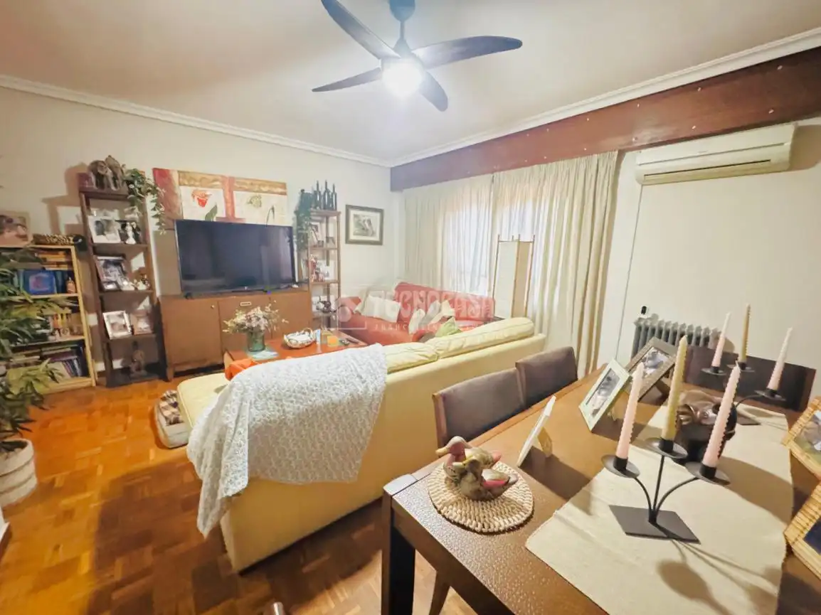 Sala d'estar de Pis en venda en Talavera de la Reina amb Aire condicionat, Calefacció i Terrassa