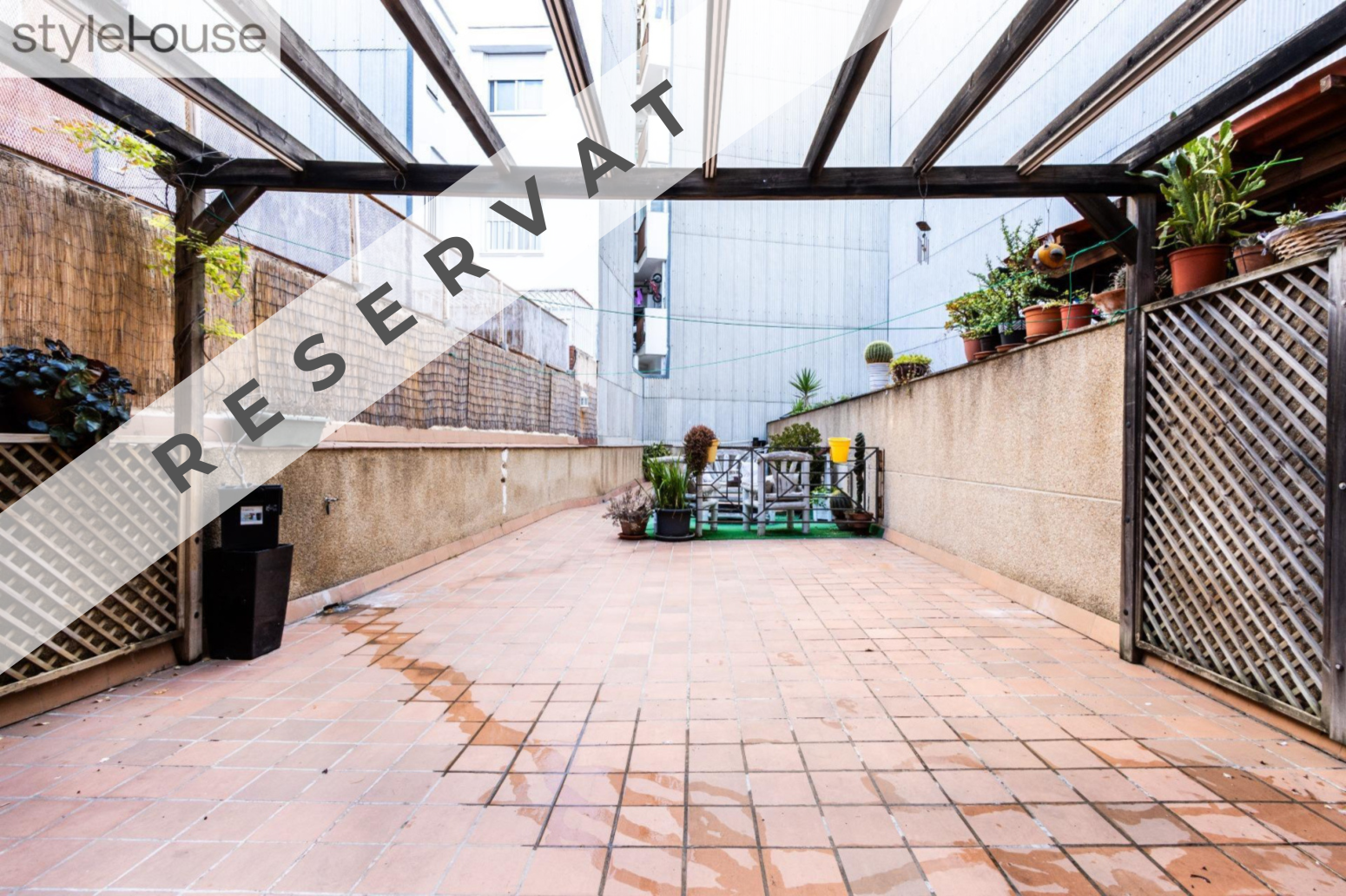 Vista exterior de Piso en venta en Terrassa con Parquet