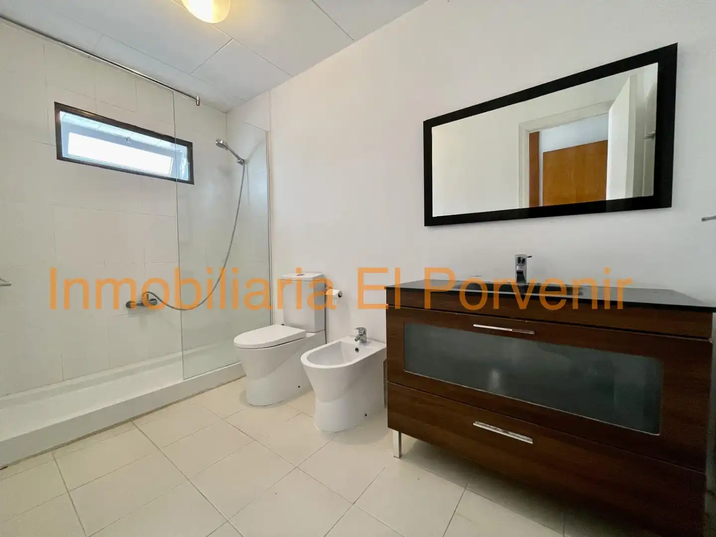Baño de Casa o chalet en venta en Torrent con Aire acondicionado, Calefacción y Jardín privado