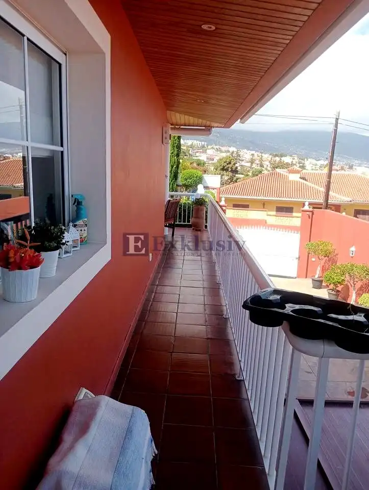 Balcony of Houses for sale in La Orotava  with Air Conditioner, Private garden and Terrace