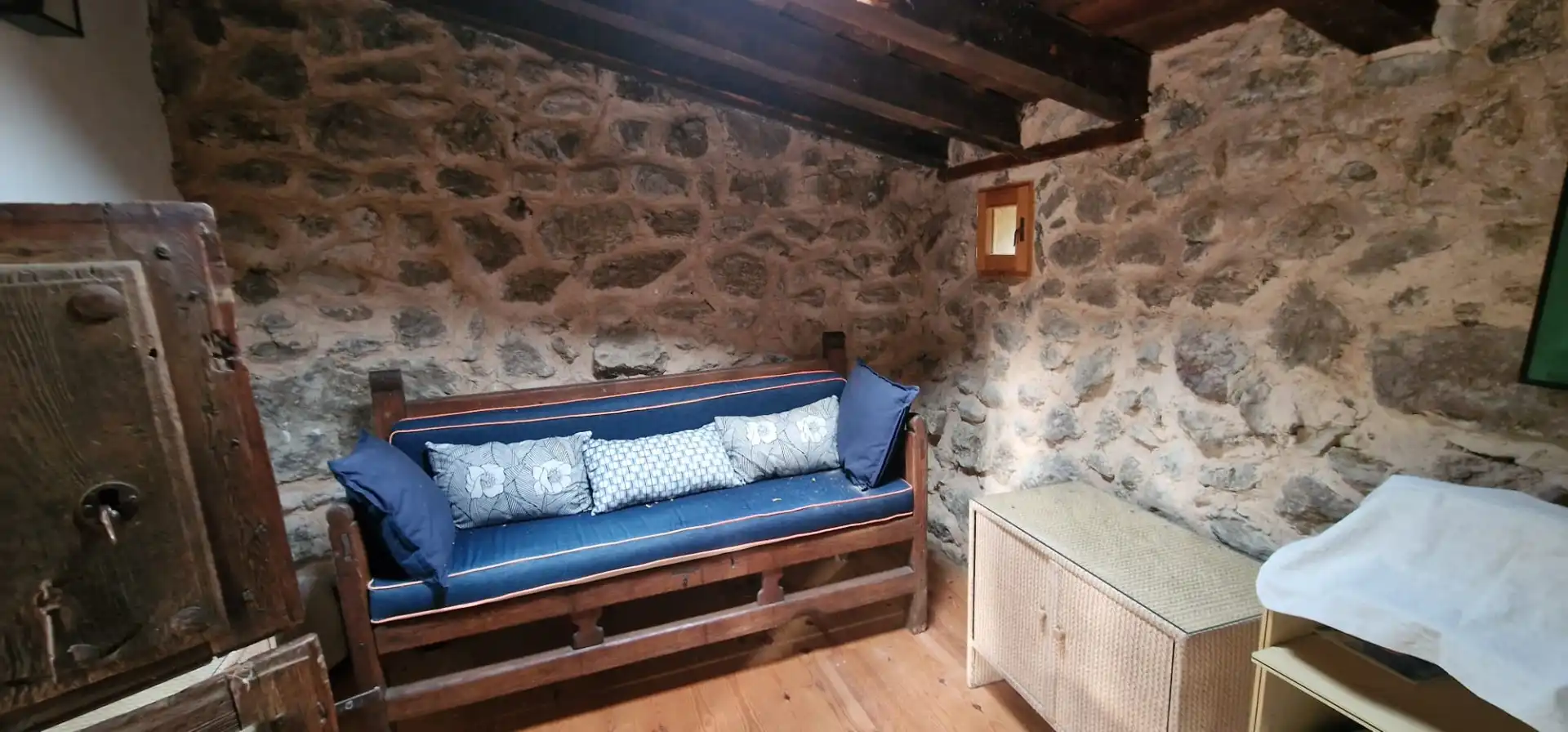 Sala d'estar de Casa o xalet en venda en Sotosalbos