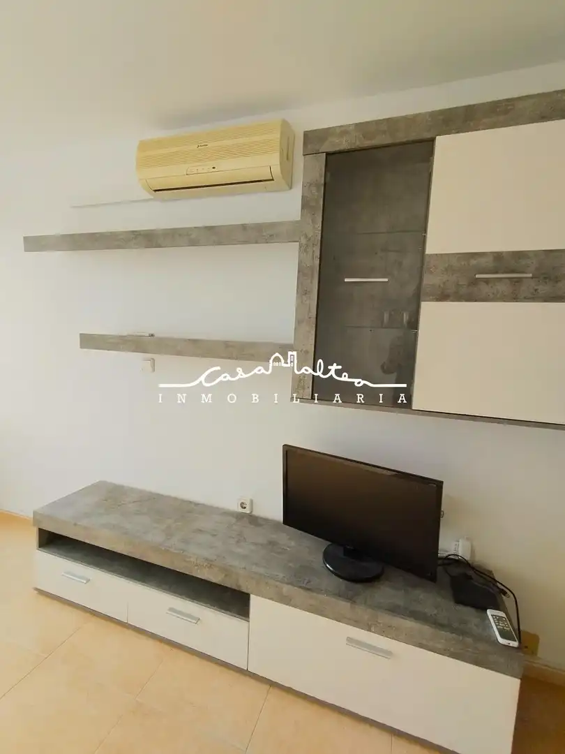 Dormitori de Apartament de lloguer en Altea amb Aire condicionat, Calefacció i Jardí privat