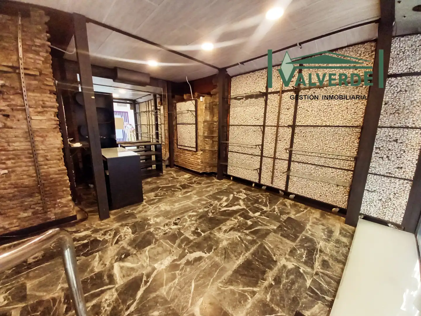 Local comercial en venta en Calle Darrillo Magdalena, imagen 2