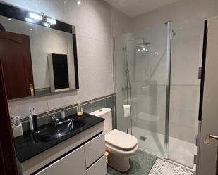 Bathroom of Flat for sale in Oviedo   with Heating, Parquet flooring and Storage room