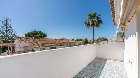 Foto 3 von Einfamilien-Reihenhaus zum Verkauf in Marbesa, Marbella