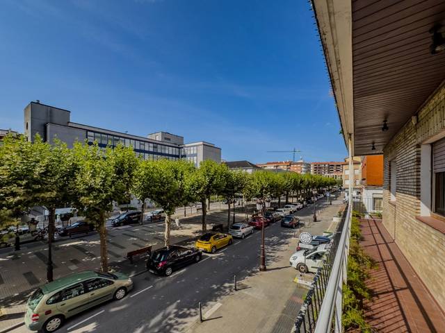 Piso en Venta en Avenida de España en El Parque - Zapatón