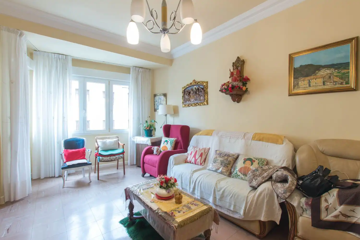 Living room of Flat for sale in  Pamplona / Iruña  with Heating and Balcony