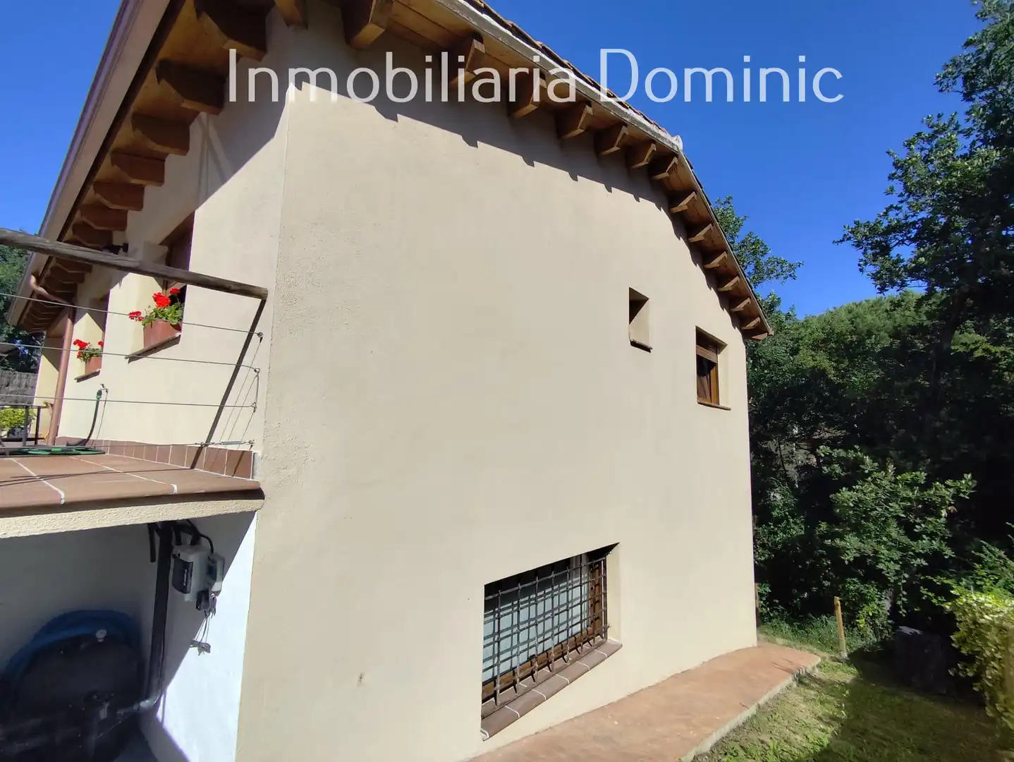Vista exterior de Casa o xalet en venda en Caldes de Malavella amb Calefacció, Jardí privat i Terrassa
