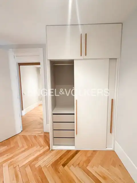 Habitación de Piso de alquiler en Madrid con Aire acondicionado, Calefacción y Parquet