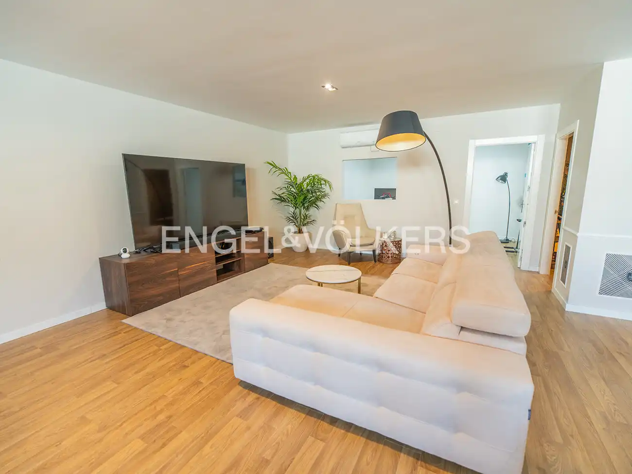 Sala de estar de Casa o chalet en venta en Santa Pola con Aire acondicionado, Calefacción y Jardín privado