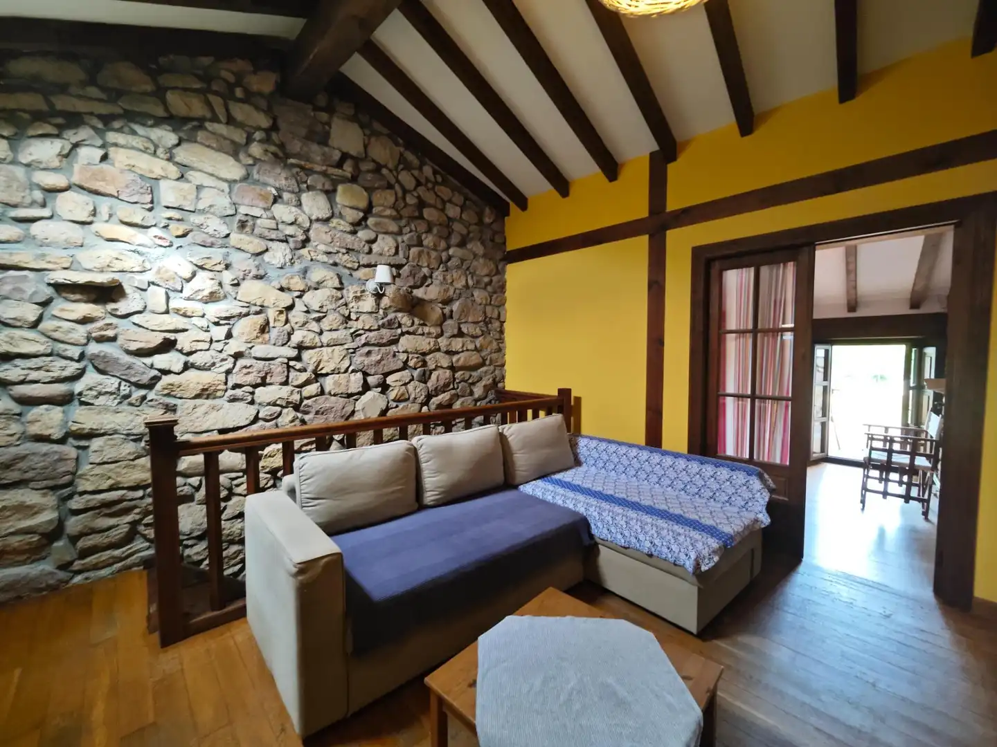 Sala de estar de Casa adosada en venta en Mazcuerras con Terraza